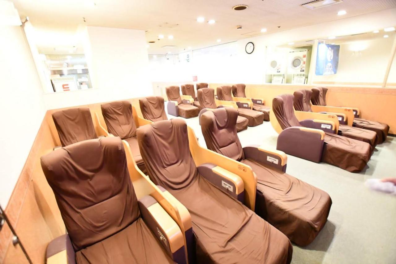Capsule Hotel Asahi Plaza Shinsaibashi Osaka Exterior foto